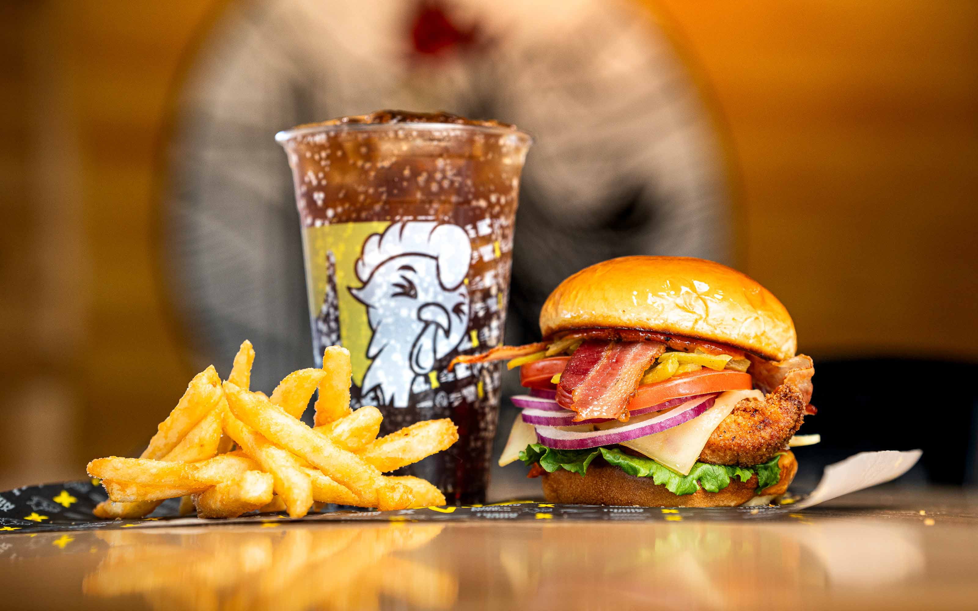 Chicken Sandwich vs. Burger: Which Wins at Lunch?