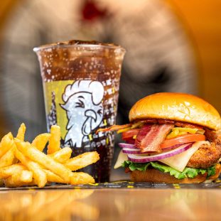Chicken Sandwich vs. Burger: Which Wins at Lunch?